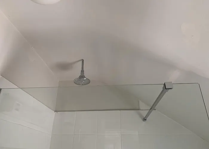 Ardnagashel Estate No 4 *