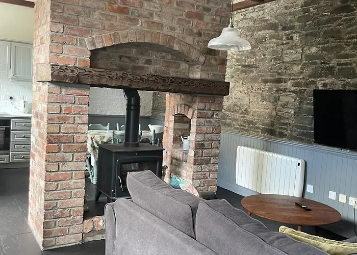 Ardnagashel Estate No 4 * Ballylickey