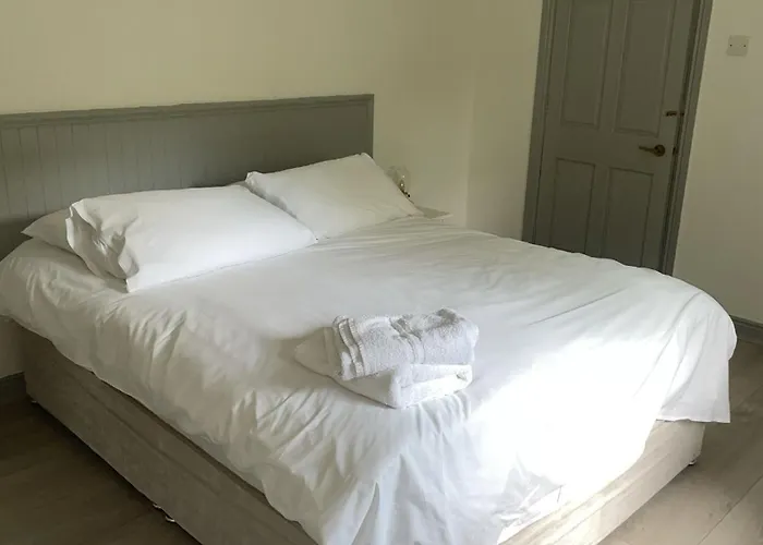 Ardnagashel Estate No 4 *