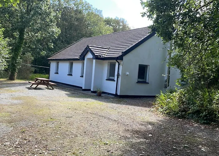 Ardnagashel Estate No 4 *